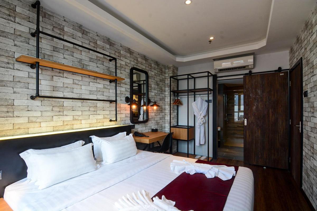 The Granite Luxury Hotel Penang Georgetown Exterior foto